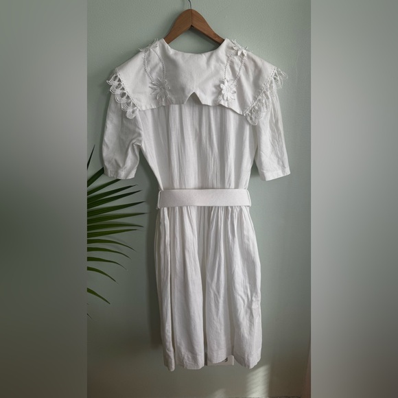 Vintage Joseph Ribkoff White Textured Fabric - Picture 7 of 9